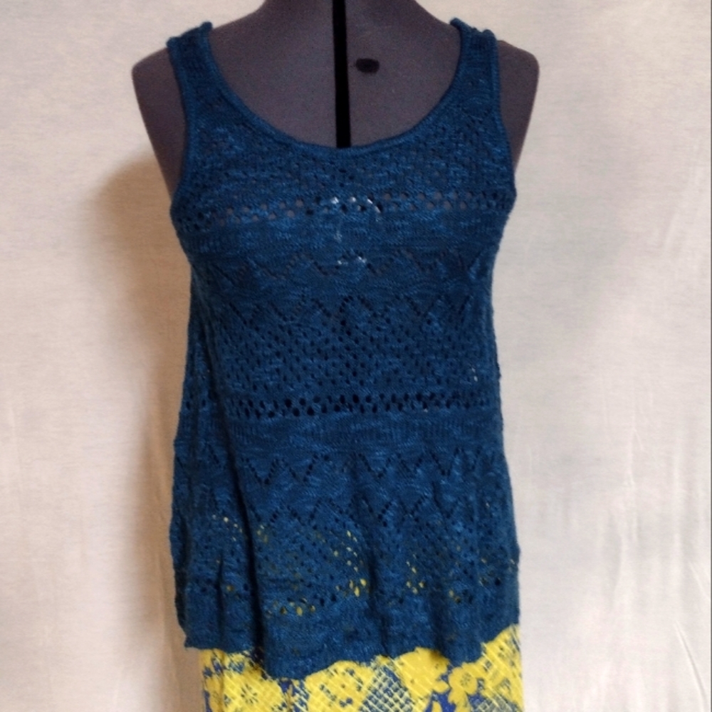Pink republic crochet tank top sz L
